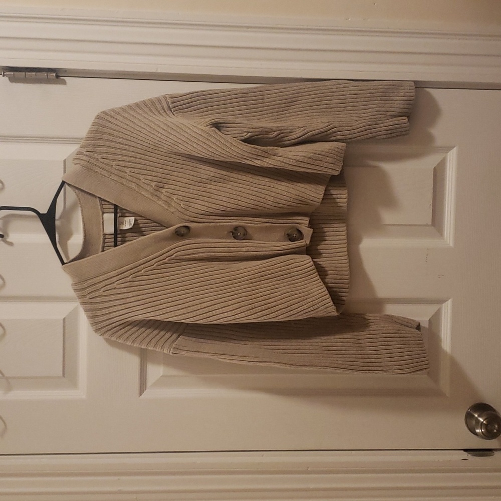 H&M Beige Ribbed Button-Front Cropped Cardigan